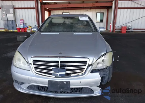 2007 Mercedes-Benz S-Class 5.5L V8 z USA, uszkodzony, nr VIN WDDNG71X57A028201